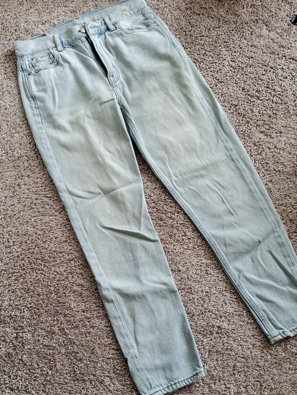 American Eagle Outfitters Light Blue Denim Mom Jeans